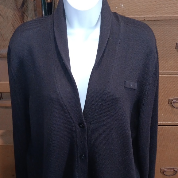 AIR CANADA EMPLOYEE CARDIGAN SWEATER. #5486 - Picture 4 of 7